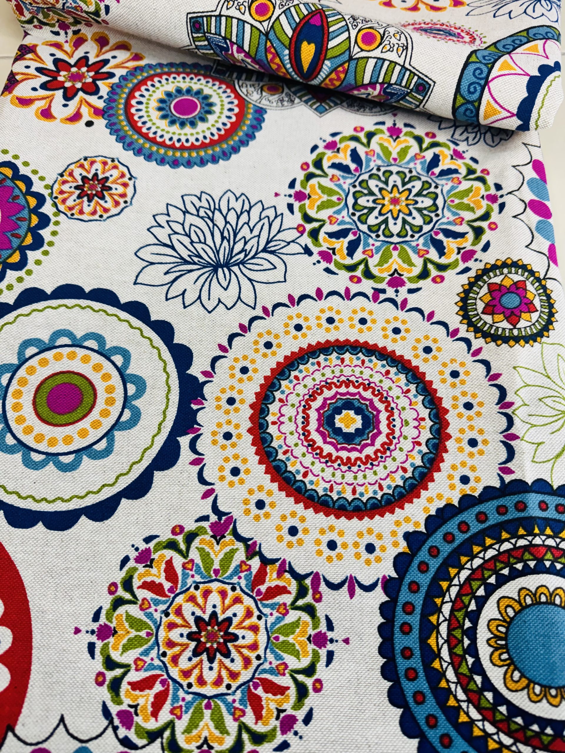 Tessuto d'Arredo "Desigual" - immagine 4